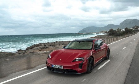 2022 Porsche Taycan GTS Sport Turismo (Color: Carmine Red) Front Wallpapers 450x275 (41)