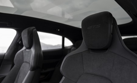 2022 Porsche Taycan GTS Sport Turismo (Color: Carmine Red) Interior Front Seats Wallpapers 450x275 (140)
