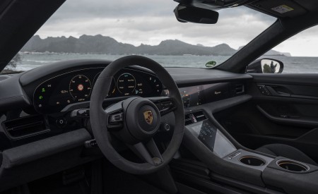 2022 Porsche Taycan GTS Sport Turismo (Color: Carmine Red) Interior Wallpapers 450x275 (132)
