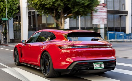 2022 Porsche Taycan GTS Sport Turismo (Color: Carmine Red) Rear Three-Quarter Wallpapers 450x275 (159)