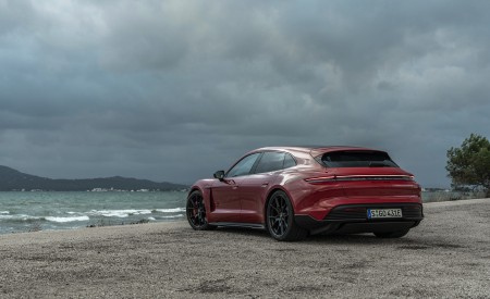 2022 Porsche Taycan GTS Sport Turismo (Color: Carmine Red) Rear Three-Quarter Wallpapers 450x275 (115)