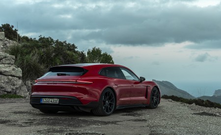 2022 Porsche Taycan GTS Sport Turismo (Color: Carmine Red) Rear Three-Quarter Wallpapers 450x275 (108)