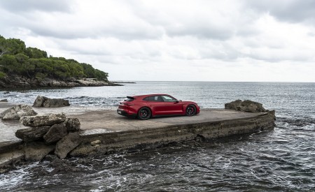 2022 Porsche Taycan GTS Sport Turismo (Color: Carmine Red) Side Wallpapers 450x275 (90)