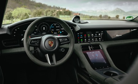 2022 Porsche Taycan GTS Sport Turismo (Color: Mamba Green Metallic) Interior Wallpapers 450x275 (34)
