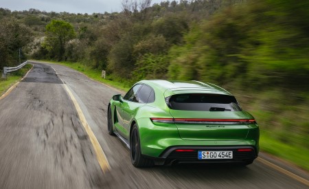 2022 Porsche Taycan GTS Sport Turismo (Color: Mamba Green Metallic) Rear Wallpapers 450x275 (8)