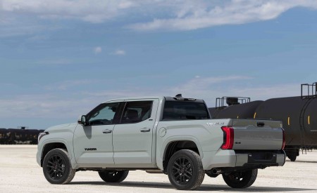 2022 Toyota Tundra SR5 TRD Sport (Color: Lunar Rock) Rear Three-Quarter Wallpapers 450x275 (5)