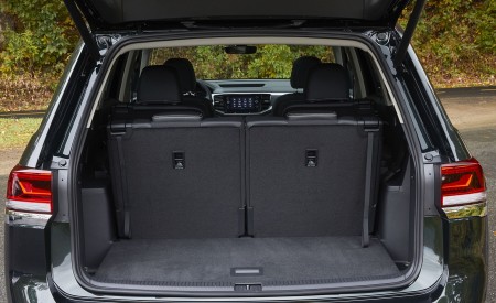 2022 Volkswagen Atlas Trunk Wallpapers 450x275 (20)