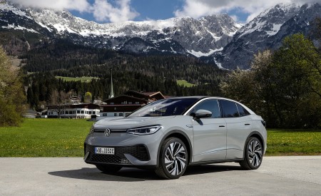 2022 Volkswagen ID.5 Front Three-Quarter Wallpapers 450x275 (3)