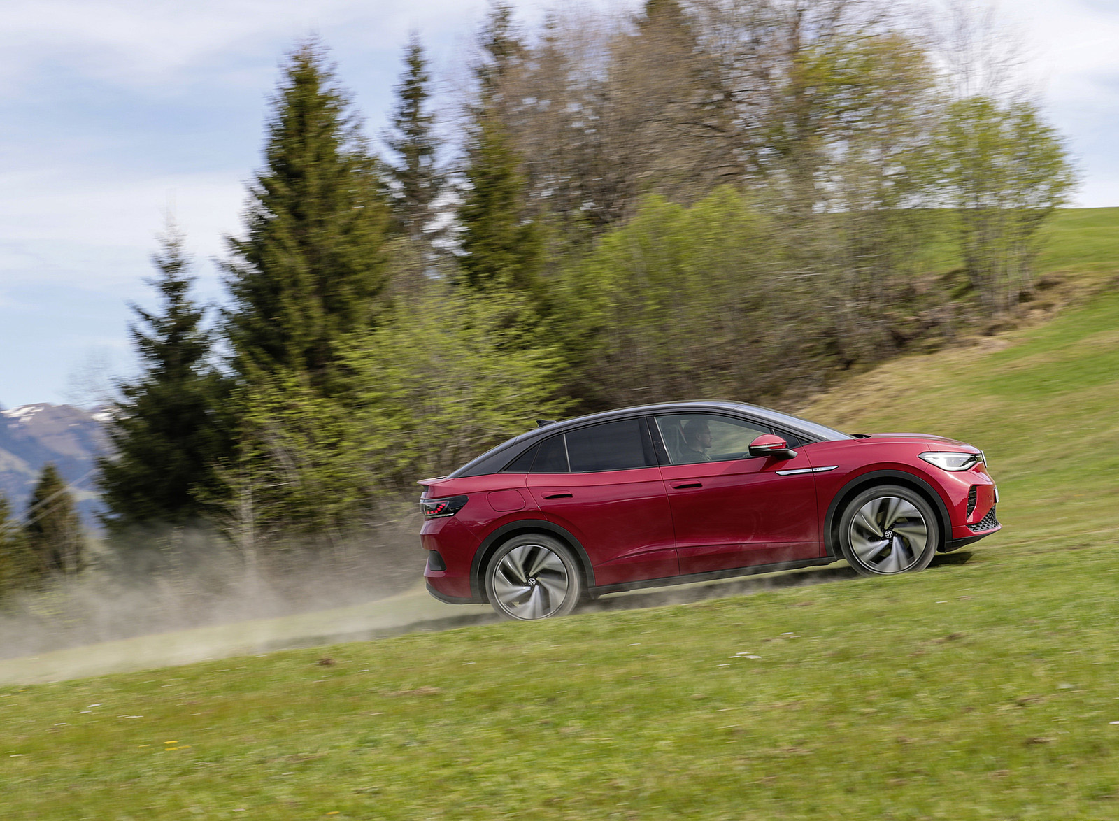 2022 Volkswagen ID.5 GTX Side Wallpapers (12)