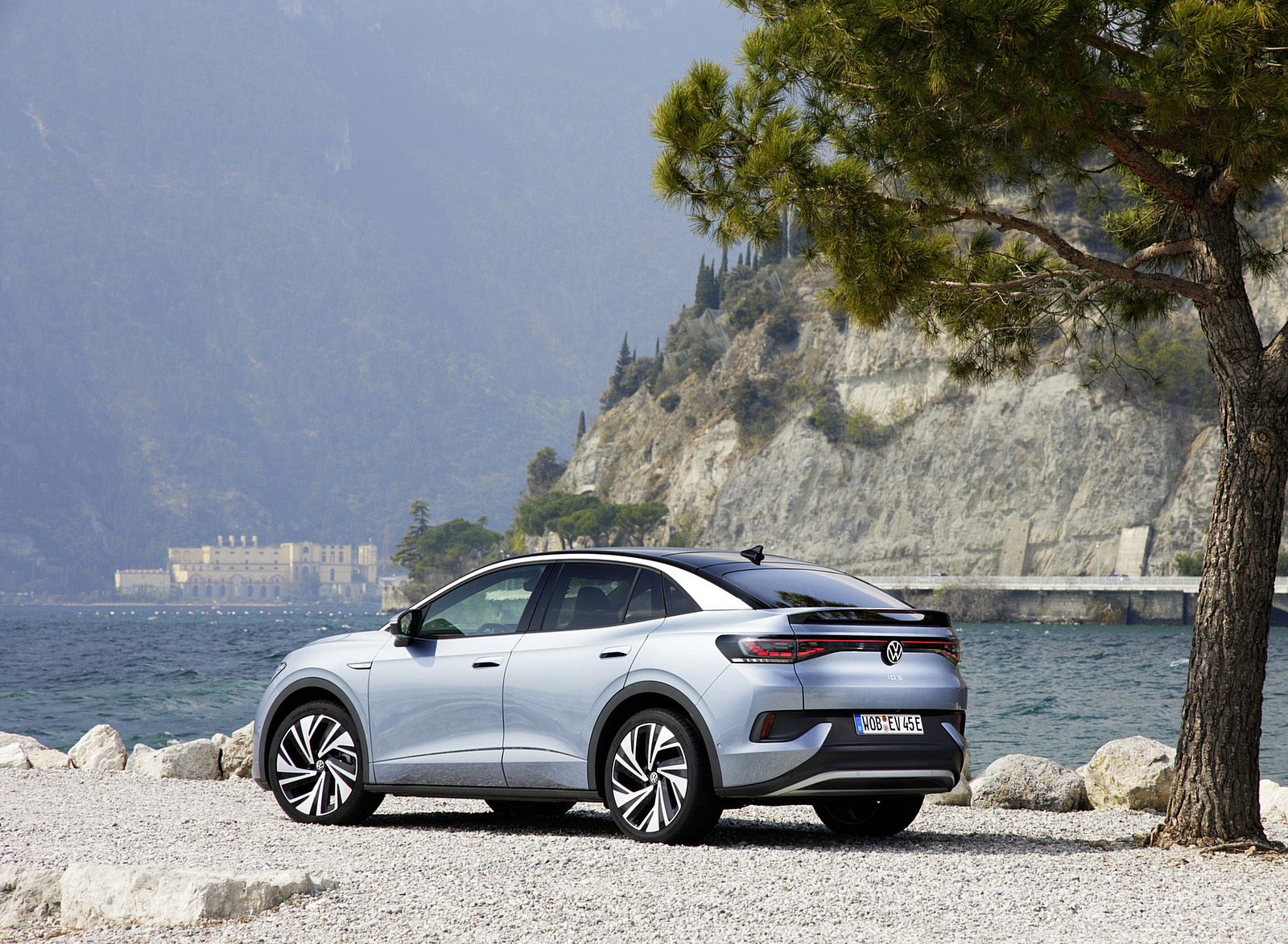 2022 Volkswagen ID.5 Rear Three-Quarter Wallpapers  (15)