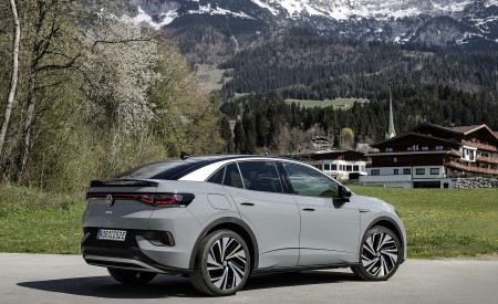 2022 Volkswagen ID.5 Rear Three-Quarter Wallpapers 450x275 (4)
