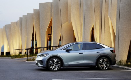 2022 Volkswagen ID.5 Side Wallpapers 450x275 (19)