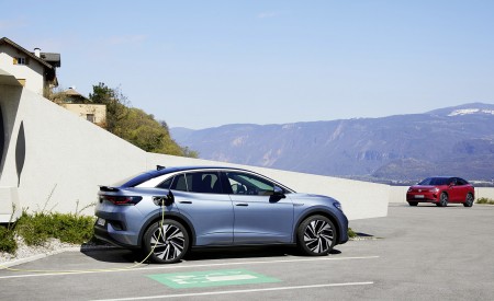 2022 Volkswagen ID.5 Side Wallpapers 450x275 (20)