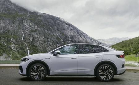 2022 Volkswagen ID.5 Side Wallpapers 450x275 (62)