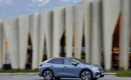 2022 Volkswagen ID.5 Side Wallpapers 450x275 (13)