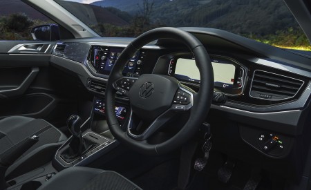 2022 Volkswagen Polo Style (UK-Spec) Interior Wallpapers 450x275 (26)