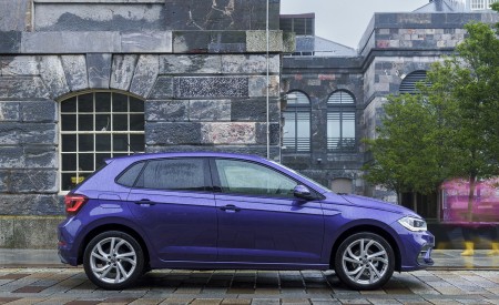 2022 Volkswagen Polo Style (UK-Spec) Side Wallpapers 450x275 (15)
