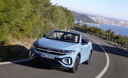 2022 Volkswagen T-Roc Cabriolet Front Wallpapers 450x275 (18)