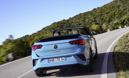 2022 Volkswagen T-Roc Cabriolet Rear Wallpapers 450x275 (19)
