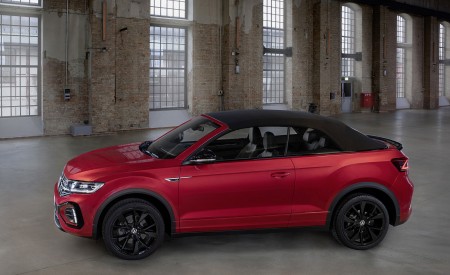 2022 Volkswagen T-Roc Cabriolet Side Wallpapers  450x275 (38)