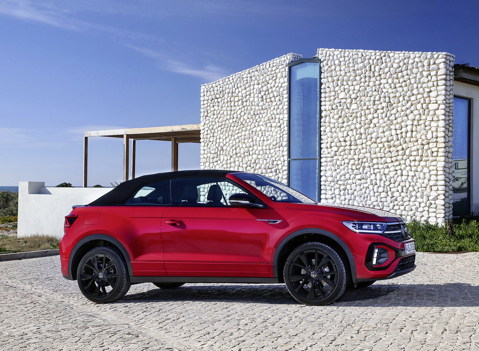 2022 Volkswagen T-Roc Cabriolet Side Wallpapers (11)