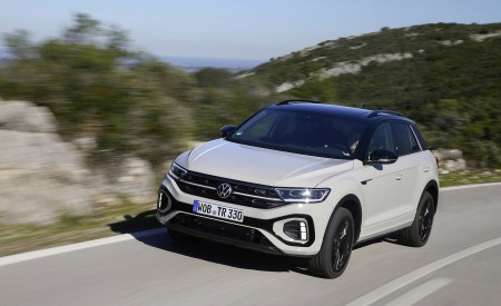2022 Volkswagen T-Roc Front Wallpapers 450x275 (7)