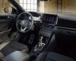 2022 Volkswagen T-Roc Interior Wallpapers 150x120 (37)