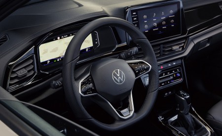 2022 Volkswagen T-Roc Interior Wallpapers 450x275 (36)