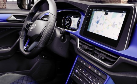 2022 Volkswagen T-Roc R Central Console Wallpapers 450x275 (31)