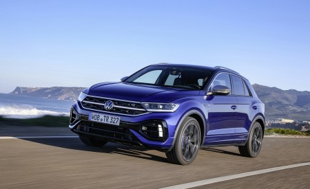 2022 Volkswagen T-Roc R Front Three-Quarter Wallpapers 450x275 (4)