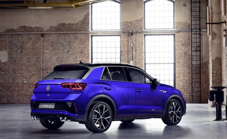 2022 Volkswagen T-Roc R Rear Three-Quarter Wallpapers 450x275 (25)