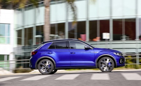 2022 Volkswagen T-Roc R Side Wallpapers 450x275 (9)