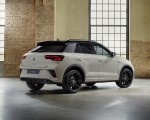 2022 Volkswagen T-Roc Rear Three-Quarter Wallpapers 150x120 (27)