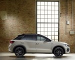 2022 Volkswagen T-Roc Side Wallpapers 150x120 (29)