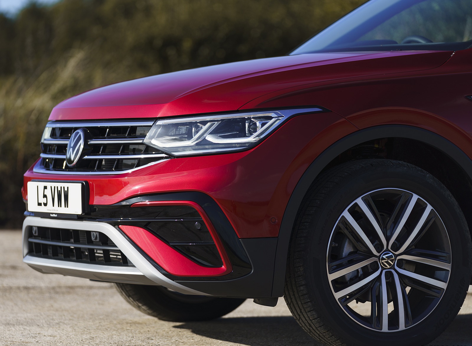 2022 Volkswagen Tiguan Allspace Elegance (UK-Spec) Detail Wallpapers (14)