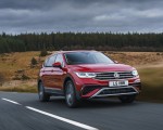 2022 Volkswagen Tiguan Allspace Elegance (UK-Spec) Front Three-Quarter Wallpapers 150x120 (5)