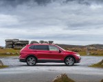2022 Volkswagen Tiguan Allspace Elegance (UK-Spec) Side Wallpapers 150x120 (13)