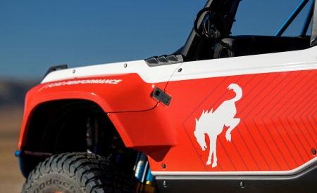 2023 Ford Bronco DR Detail Wallpapers 450x275 (17)