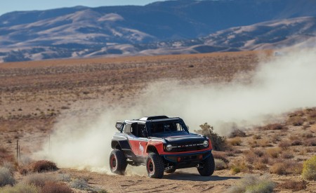 2023 Ford Bronco DR Off-Road Wallpapers 450x275 (6)