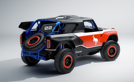 2023 Ford Bronco DR Rear Three-Quarter Wallpapers 450x275 (27)