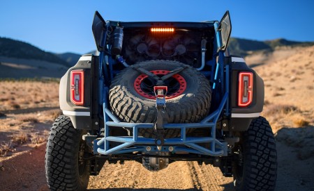 2023 Ford Bronco DR Rear Wallpapers 450x275 (14)