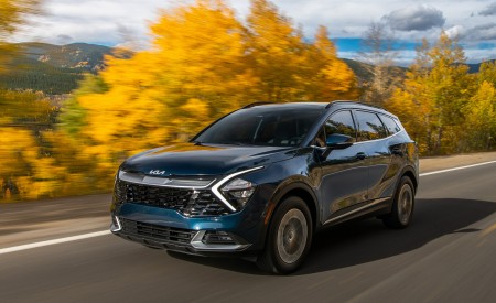 2023 Kia Sportage Hybrid Front Three-Quarter Wallpapers  450x275 (6)