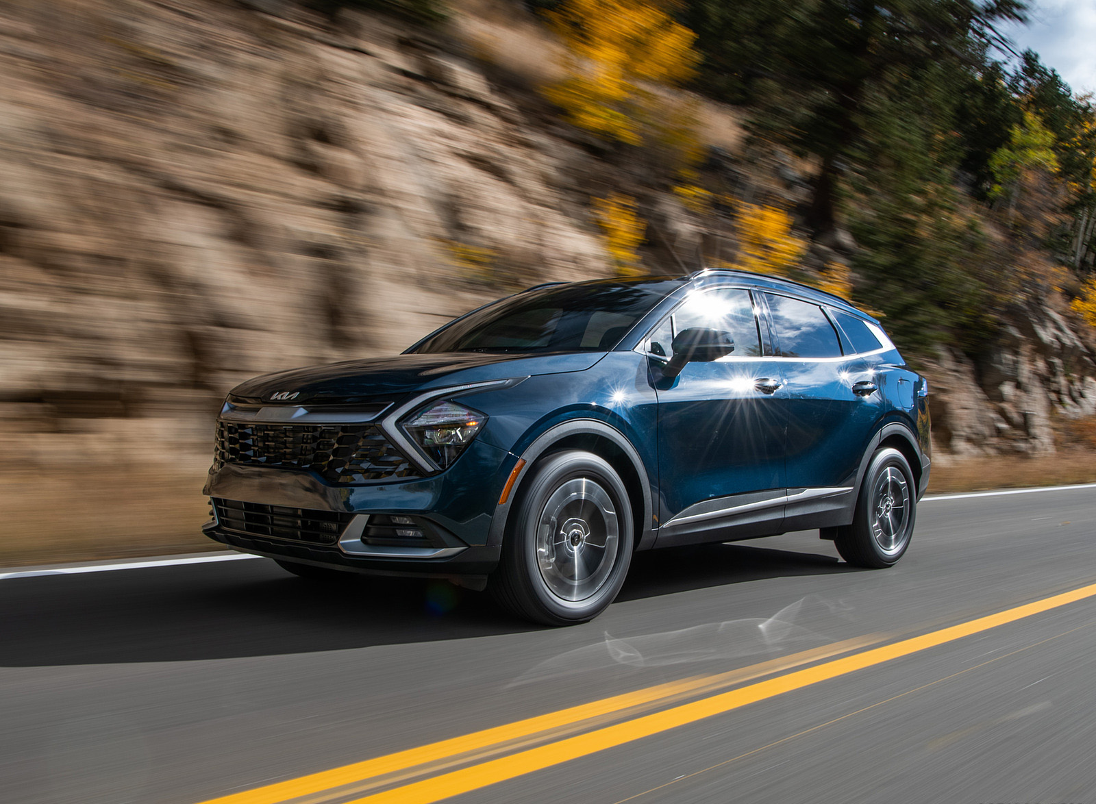 2023 Kia Sportage Hybrid Front Three-Quarter Wallpapers (10)
