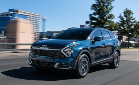 2023 Kia Sportage Hybrid Front Three-Quarter Wallpapers 450x275 (11)