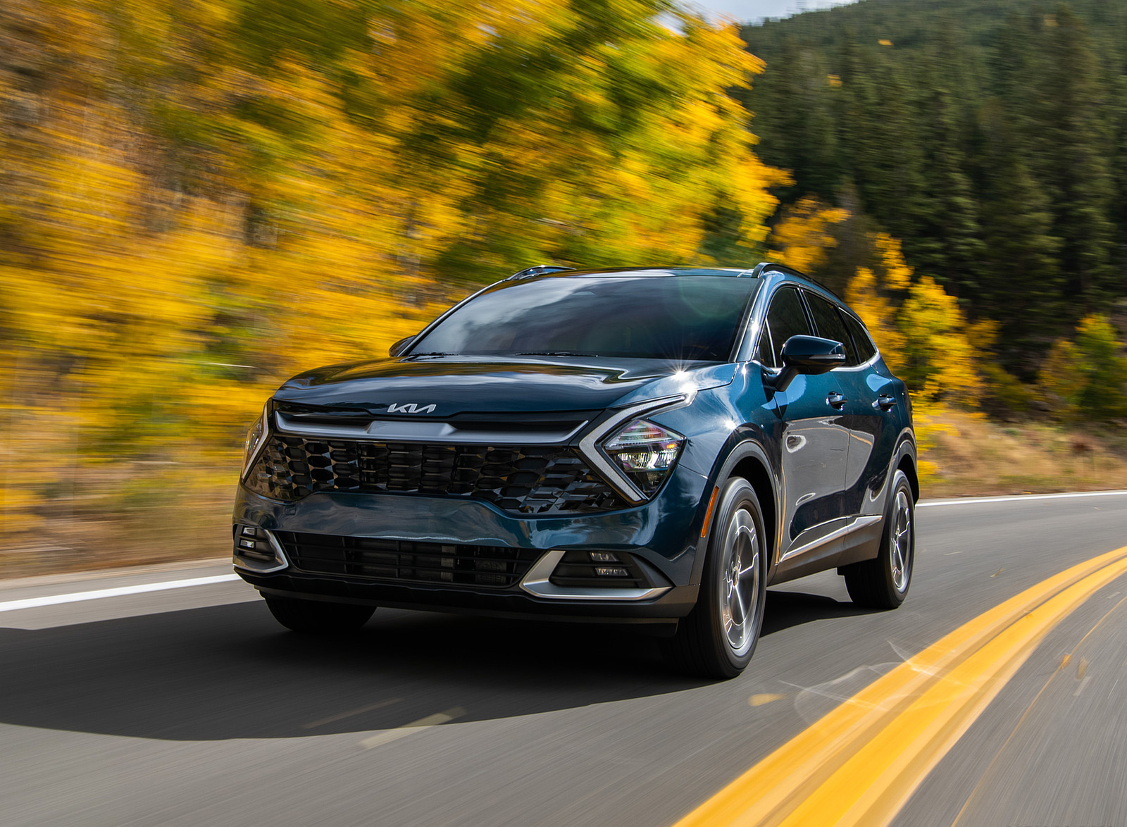 2023 Kia Sportage Hybrid Front Wallpapers  (1)