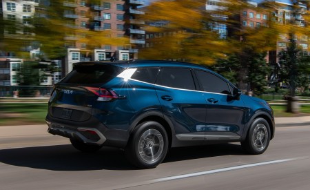 2023 Kia Sportage Hybrid Rear Three-Quarter Wallpapers  450x275 (14)