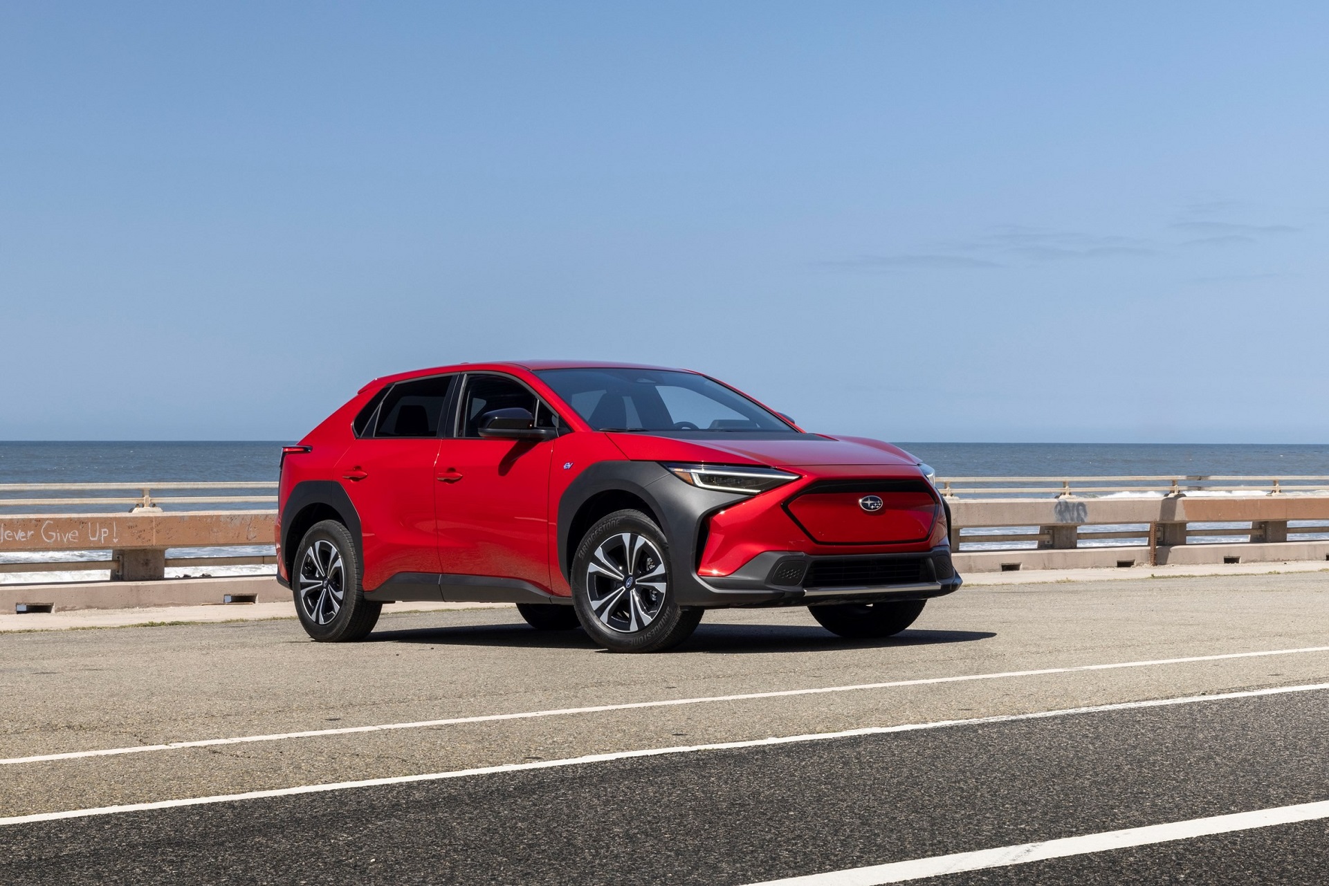 2023 Subaru Solterra Front Three-Quarter Wallpapers (1)