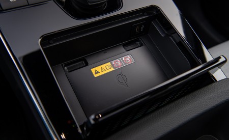 2023 Subaru Solterra Interior Detail Wallpapers 450x275 (103)