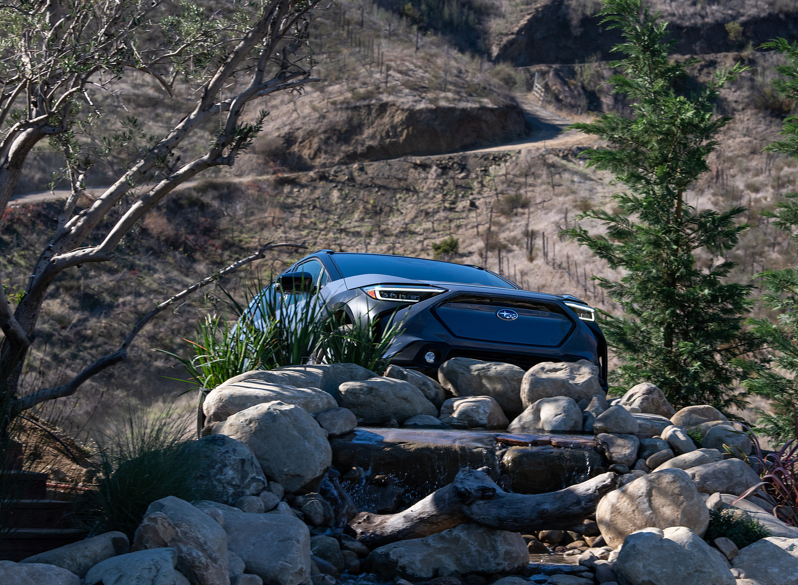 2023 Subaru Solterra Off-Road Wallpapers #36 of 197