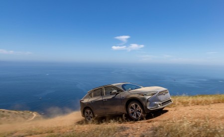2023 Subaru Solterra Off-Road Wallpapers 450x275 (170)